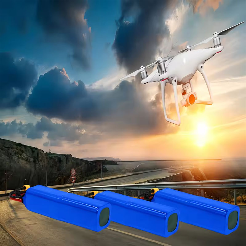 16.8V Li-ion batterie 14.8V 7A - Drone Avion Rc reseña y precio